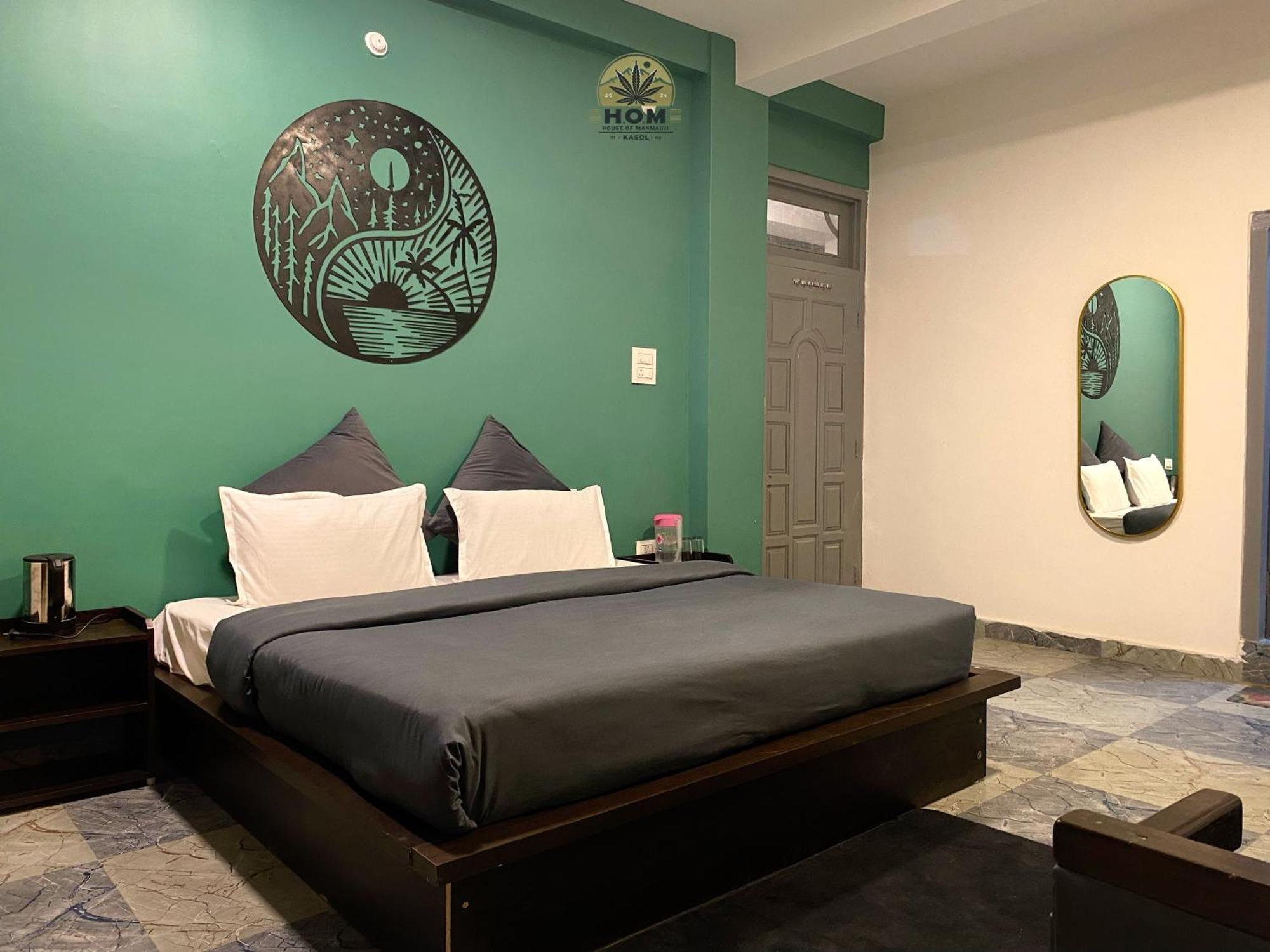 Hom House Of Mannmauji Riverside Kasol Bagian luar foto